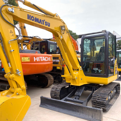 qualité  Used Komatsu Excavator with 5300kg Working Weight 0.055 - 0.22m³ Bucket Capacity and 2.6/4.1km/h Walking Speed usine