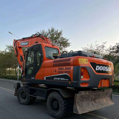 Doosan DX210W Excavateur à roues d'occasion Mini hydraulique Excavateur d'occasion 20100 kg