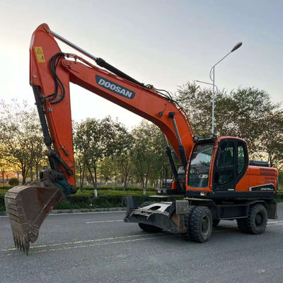 Doosan DX210W Excavateur à roues d'occasion Mini hydraulique Excavateur d'occasion 20100 kg