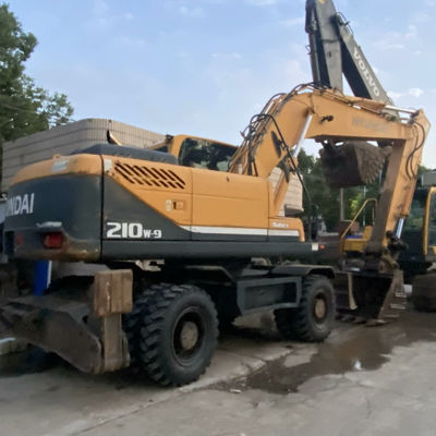 Hyundai 210W-9 Excavateur à roues d'occasion Hyundai équipement de construction 20560kg