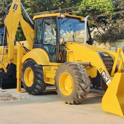 74.6kW JCB 4CX Chargeur d'occasion Jaune 4378kg Ascenseur chargeur de remorqueuse d'occasion Roue en mouvement