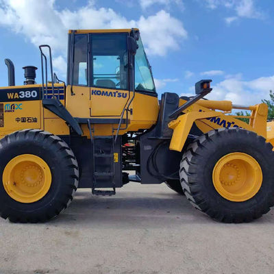 Charge lourde 146 kW Komatsu WA380 Chargeur à roues d'occasion 5 tonnes Charge pour l'agriculture