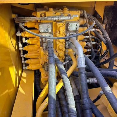 Excavatrice de seconde main de Komatsu PC240
