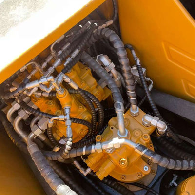 Excavateur SANY SY135 usagé Excavateur hydraulique à rouleaux à haute résistance