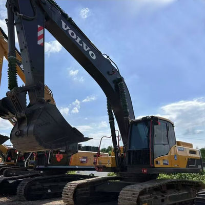 Excavateur Volvo EC300 à grande capacité utilisé, avec moteur robuste