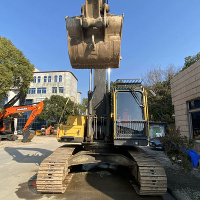 Volvo 240DL de seconde main Machine de creusement de terre Machines de construction utilisées 23500-24500 kg