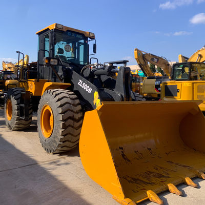 5 tonnes Xcmg ZL50GN Chargeur avant d'occasion Machines lourdes pour le transport de briques