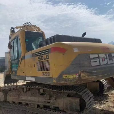 Excavatrice hydraulique utilisée SDLG 205 119kW Pour les opérations minières