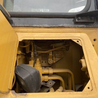 Construction 121 chevaux Bulldozer d'occasion Cat D5N d'occasion Haute efficacité opérationnelle